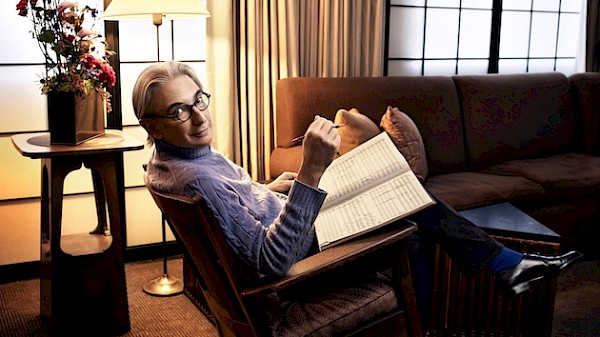 Tilson Thomas conducts Takemitsu and Copland (Photo by Art Streiber)