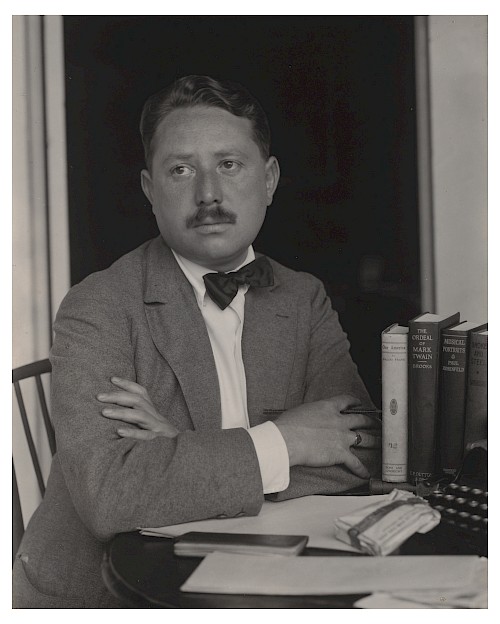 Paul Rosenfeld 1920. Alfred Stieglitz Collection, National Gallery of Art, Washington. (Photo: Alfred Stieglitz)
